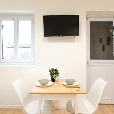 Apartment 1225location